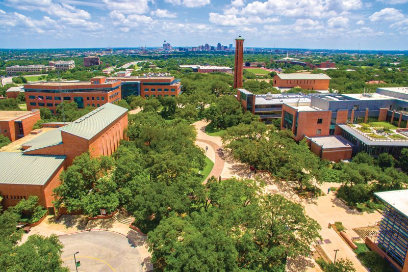 trinity_univ trinity_univ