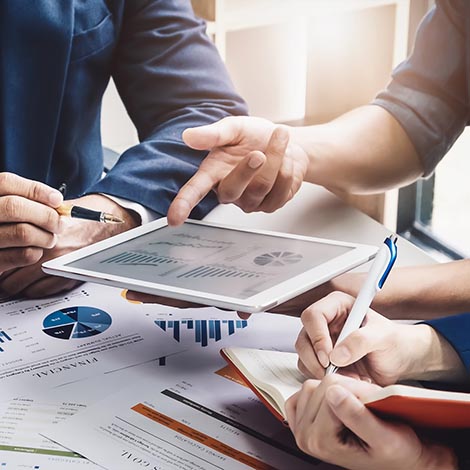 Business Finance, accounting, contract, advisor investment consulting marketing plan for the company with using tablet and computer technology in analysis. wealth planning