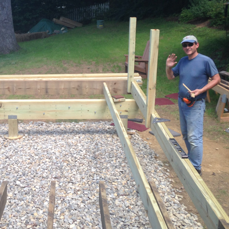 ScottHagaman-Unique Scott Hagaman building a structure