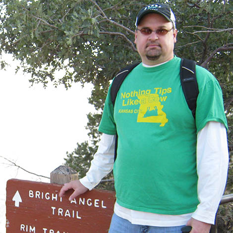 mike-armstrong-unique-things hiking the grand canyon