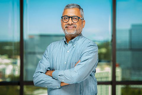 Raj Raghavan Headshot
