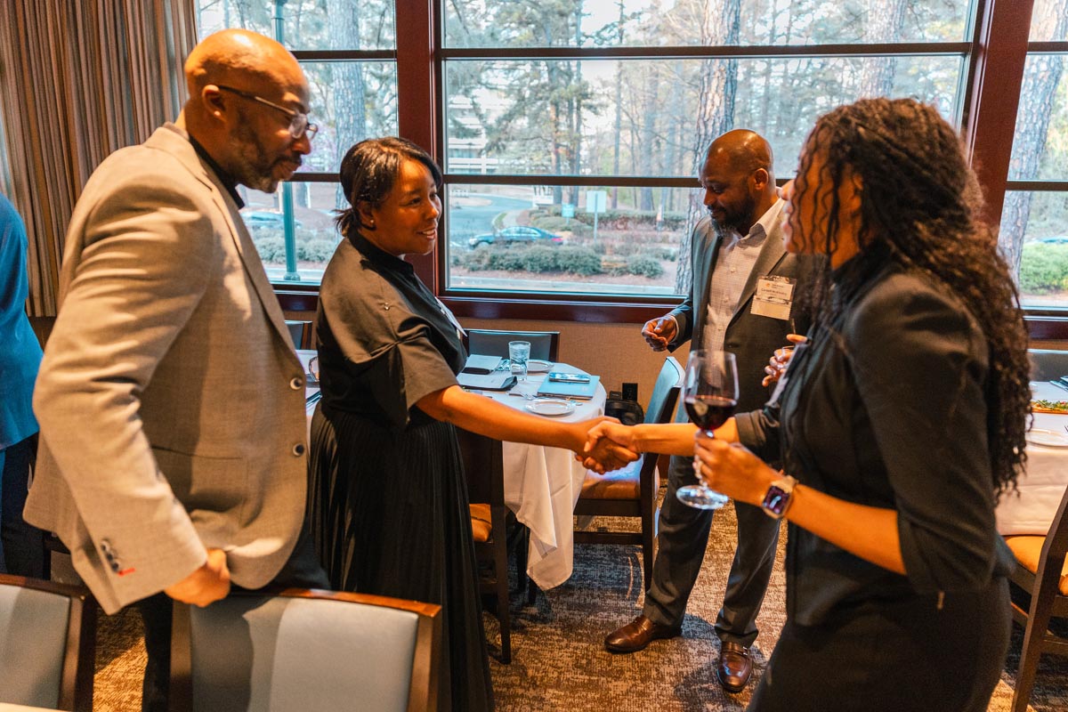 Navigating the Horizon Economic Outlook Roundtable for 2026