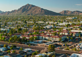 picture of town in Arizona